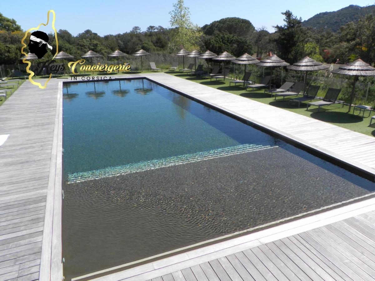 Résidence Cala Sultana 4 pers avec Piscine CHAUFEE- accès privé à la Plage de SANTA GIULIA Porto Vecchio Exterior foto
